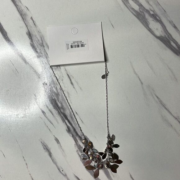 Loft Necklace - Picture 5 of 6